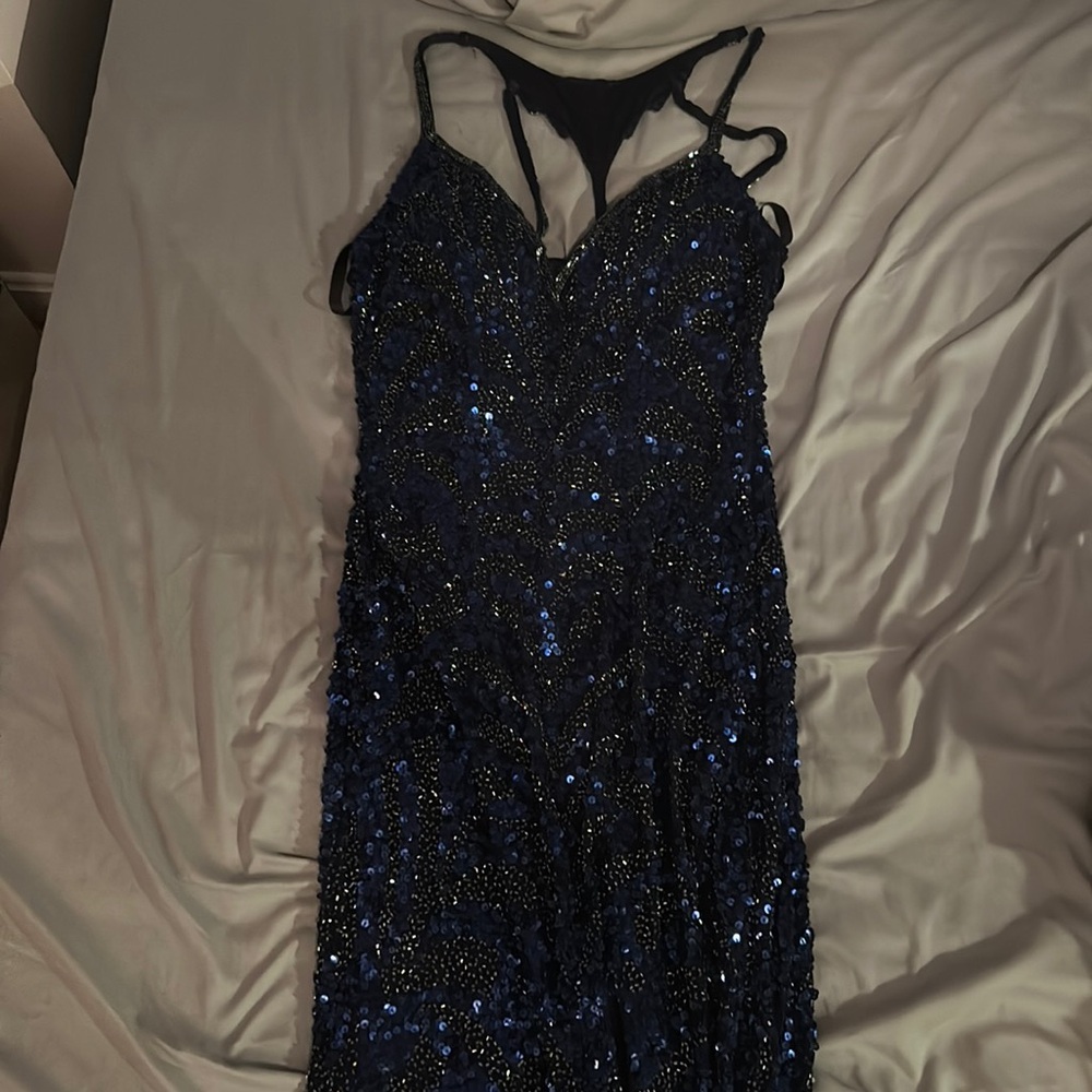 Blue sparkly dress, prom/gown